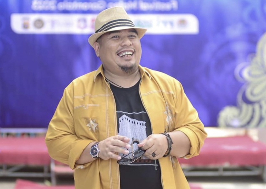 H. Achryl Y. Babyonggo, Memastikan Lokasi Kegiatan Halal Bi Halal Siap dan Steril.